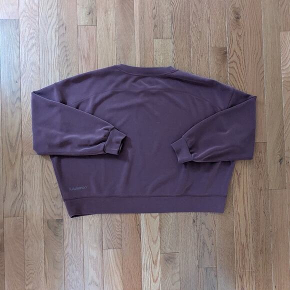 Lululemon Perfectly Oversized Cropped Crew Softstreme in Goodnight Plum - Picture 2 of 3